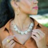 Collier Corason Miel