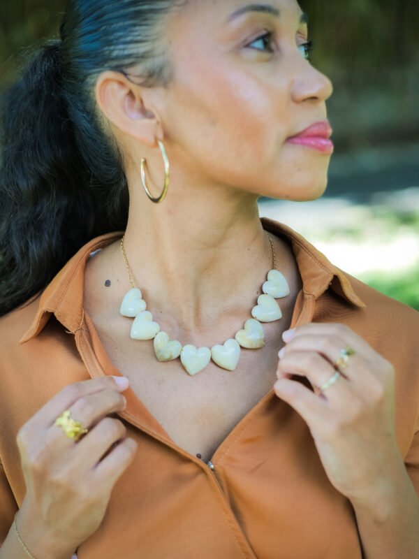 Collier Corason Miel